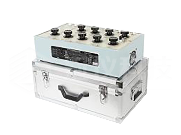 SGAT119-8C型兆欧表检定装置